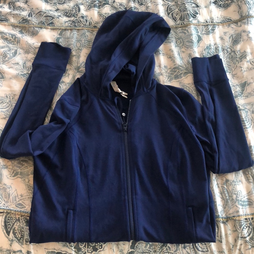 Size 10 lululemon jacket - navy blue